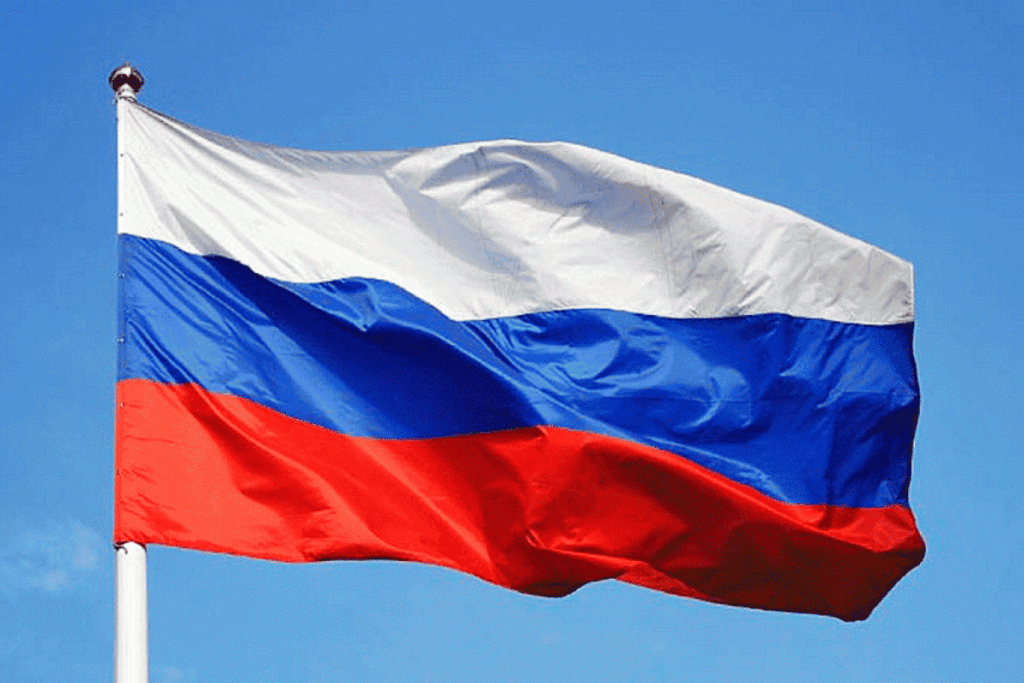 На відкритті ЧС-2026 в Мехіко вивісили російський прапор