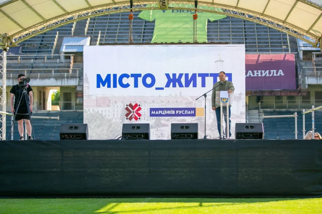 Марцінків прозвітував про роботу Франківська за півріччя