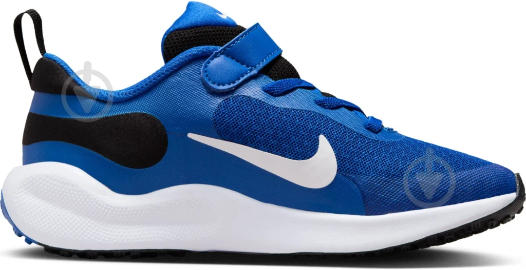 Пояснили, де виробляють кросівки Nike і як працює мережа