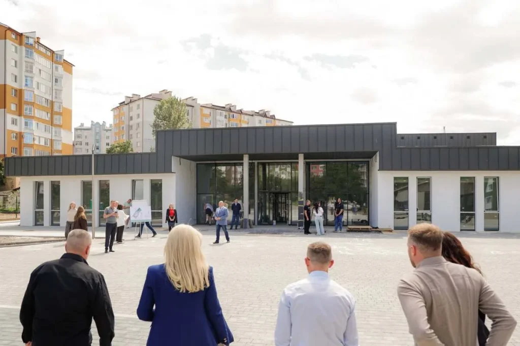 У Франківську завершують будівництво Ветеранського простору