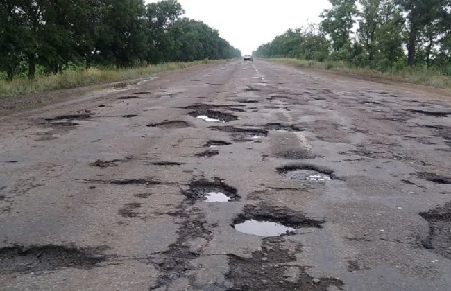 У Загвіздянській громаді люди вийшли на протест через дорогу