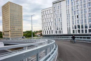 У Франківську завершують будівництво нового мосту