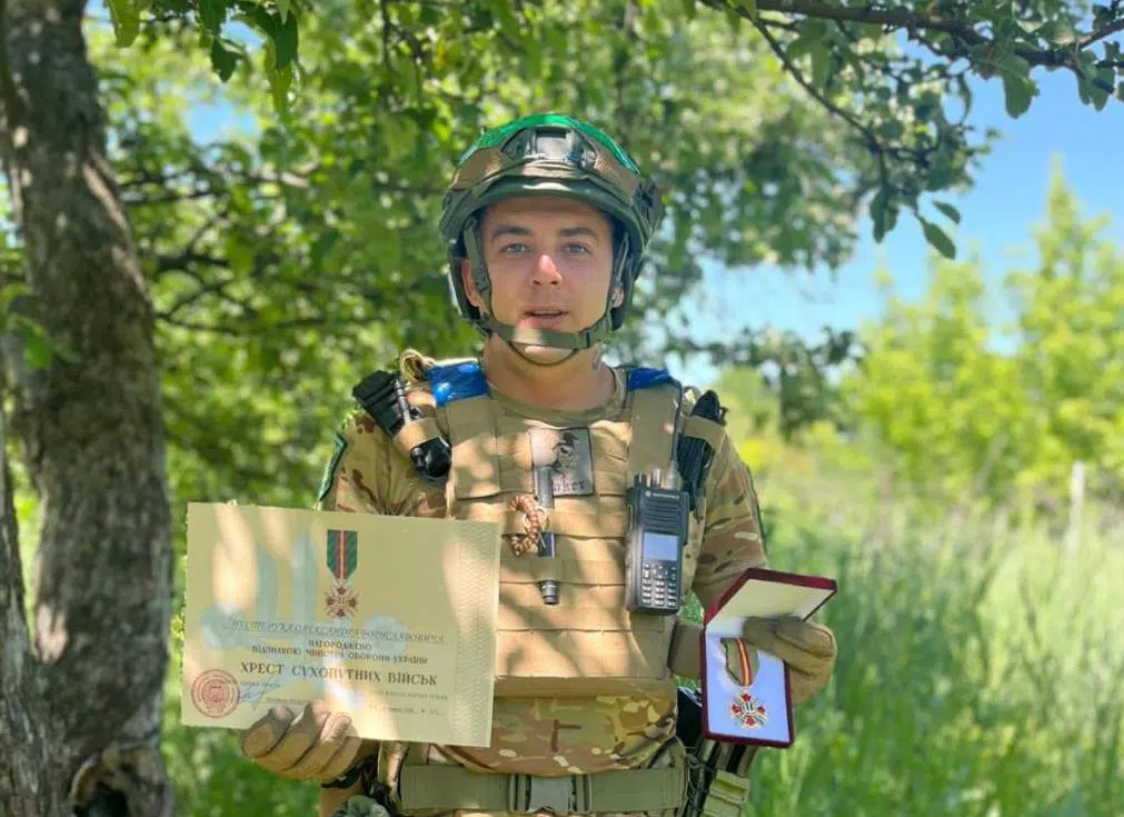 Військового з Тисмениччини відзначили Хрестом Сухопутних військ