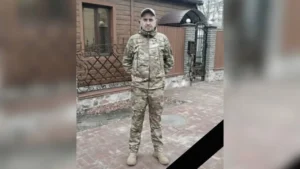 На Прикарпатті вшанували полеглого воїна Романа Стефанківа