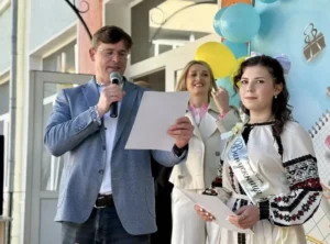 У Калуші випускниця ліцею склала НМТ на 200 балів двічі