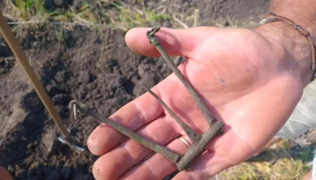 Біля Галича археологи виявили середньовічні бронзові ваги